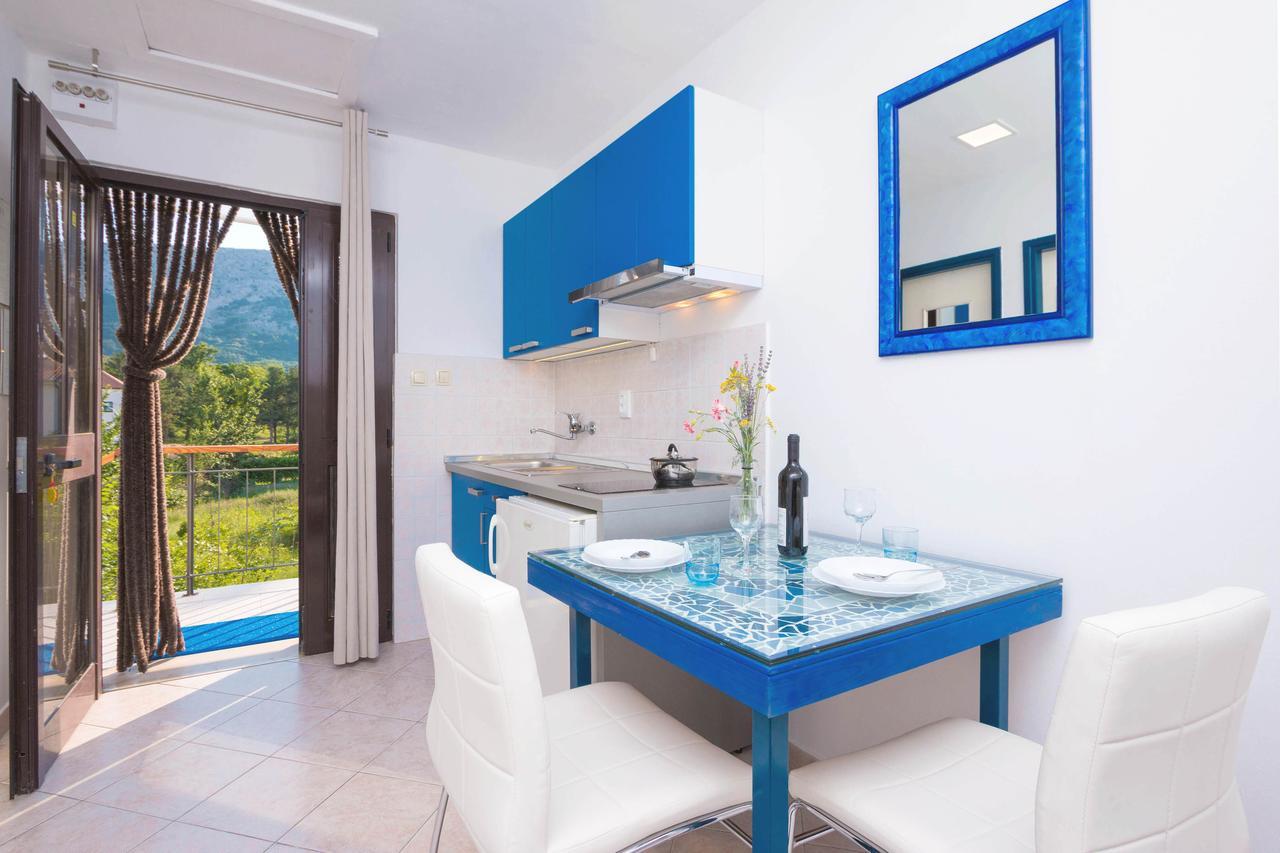 Apartments Tomasic Baska  Exterior photo